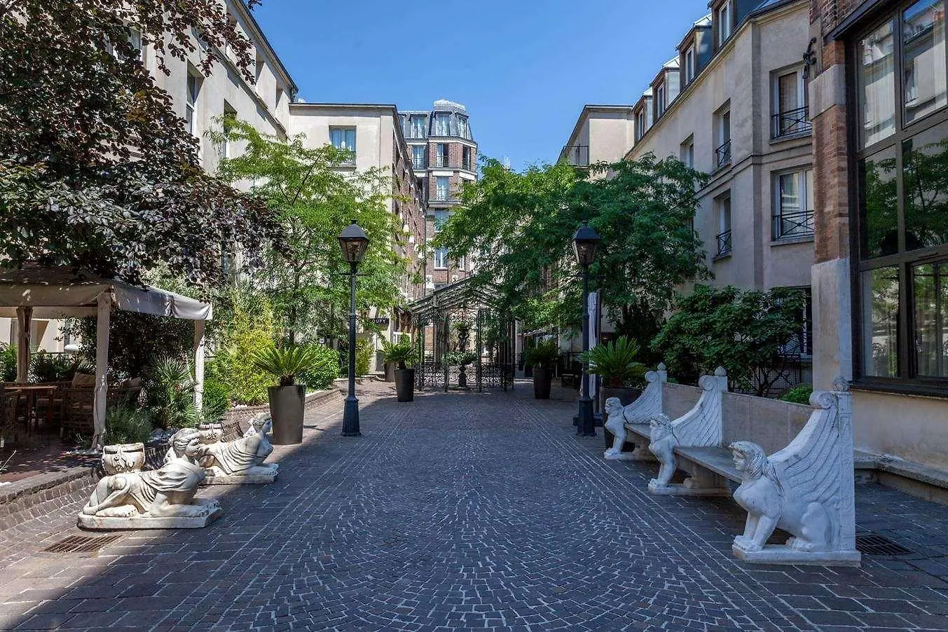 Otel Les Jardins Du Marais 4*