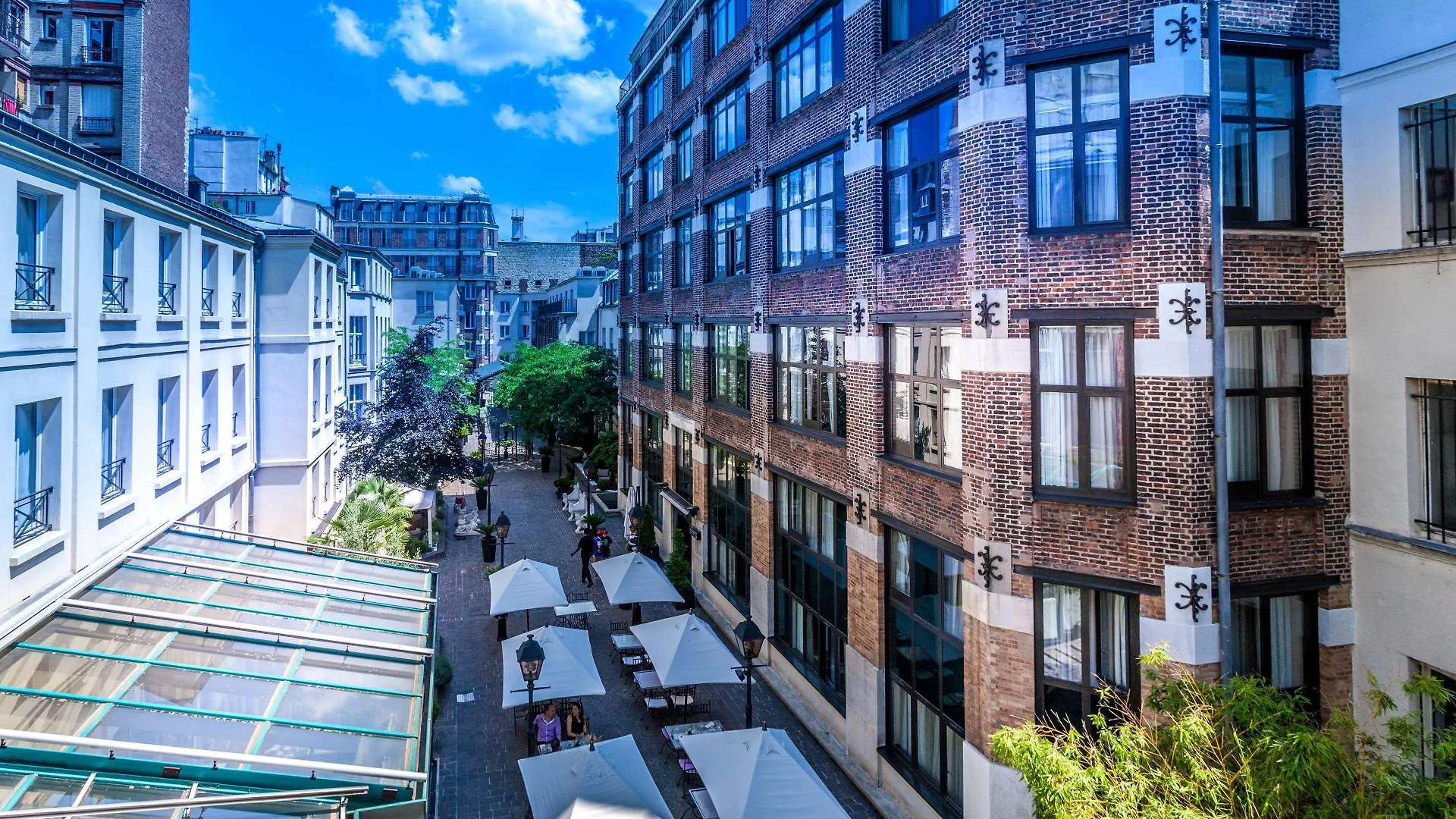 Les Jardins Du Marais Otel