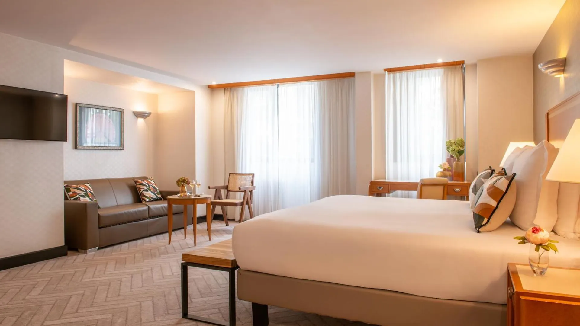 Otel Les Jardins Du Marais 4*